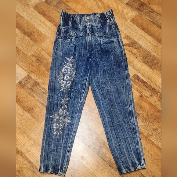 Vintage Ultra Brand Acid Wash Paper Bag Jeans, with Sequin Applique, size M - Picture 1 of 9